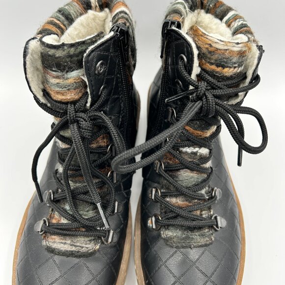 Rieker Boots 38 US 7 Black Leather Quilted Ankle Booties Sherpa Lace Up - Picture 9 of 13